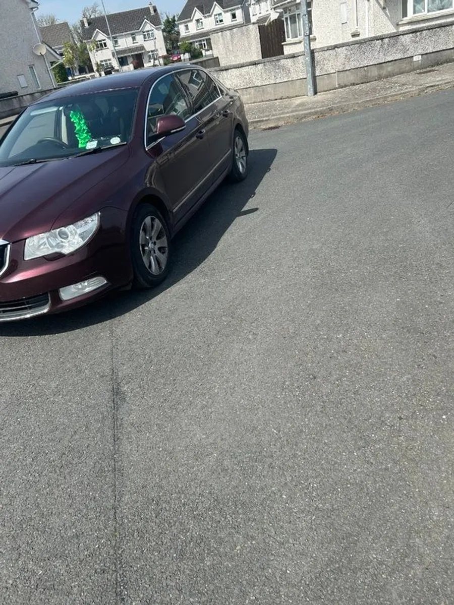 2009 Skoda Superb - Image 4