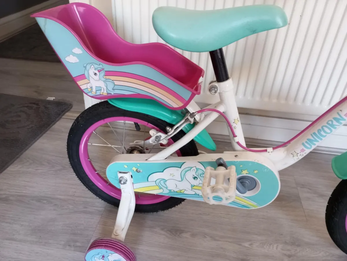 Kids unicorn bike size 14 inch wheels. - Image 3