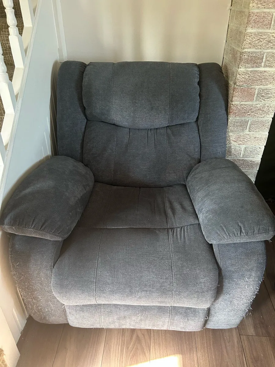 Grey recliner chair - Image 3