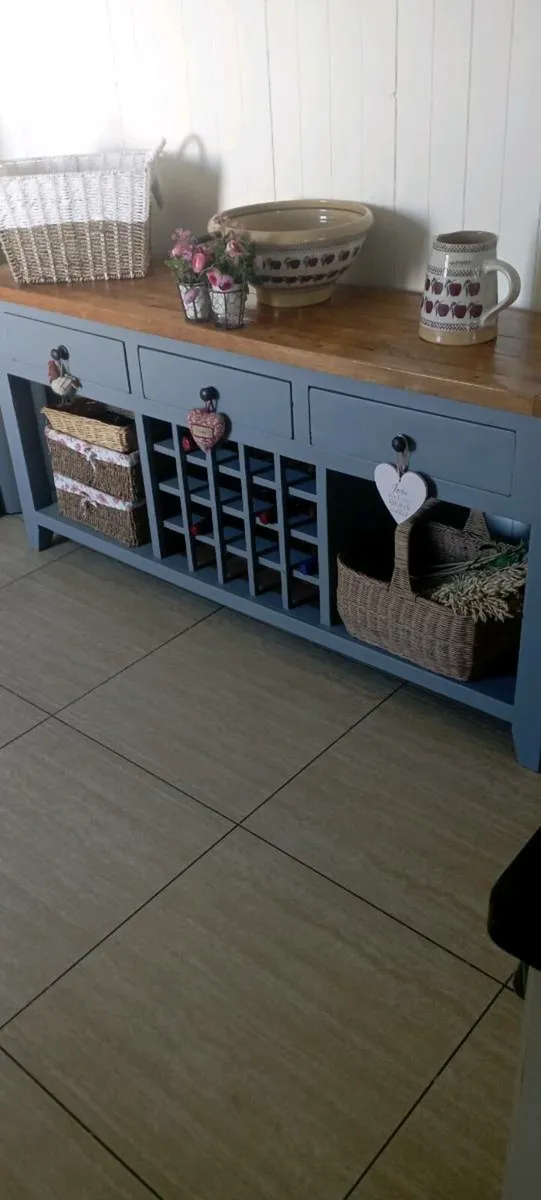 Solid kitchen sideboard delivery arranged - Image 2