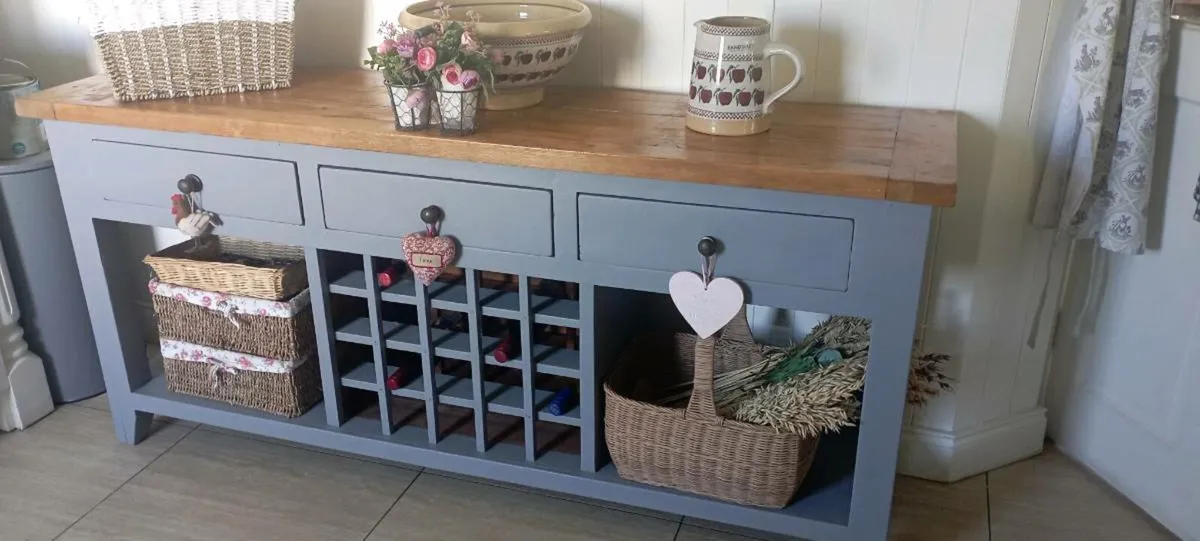Solid kitchen sideboard delivery arranged - Image 3