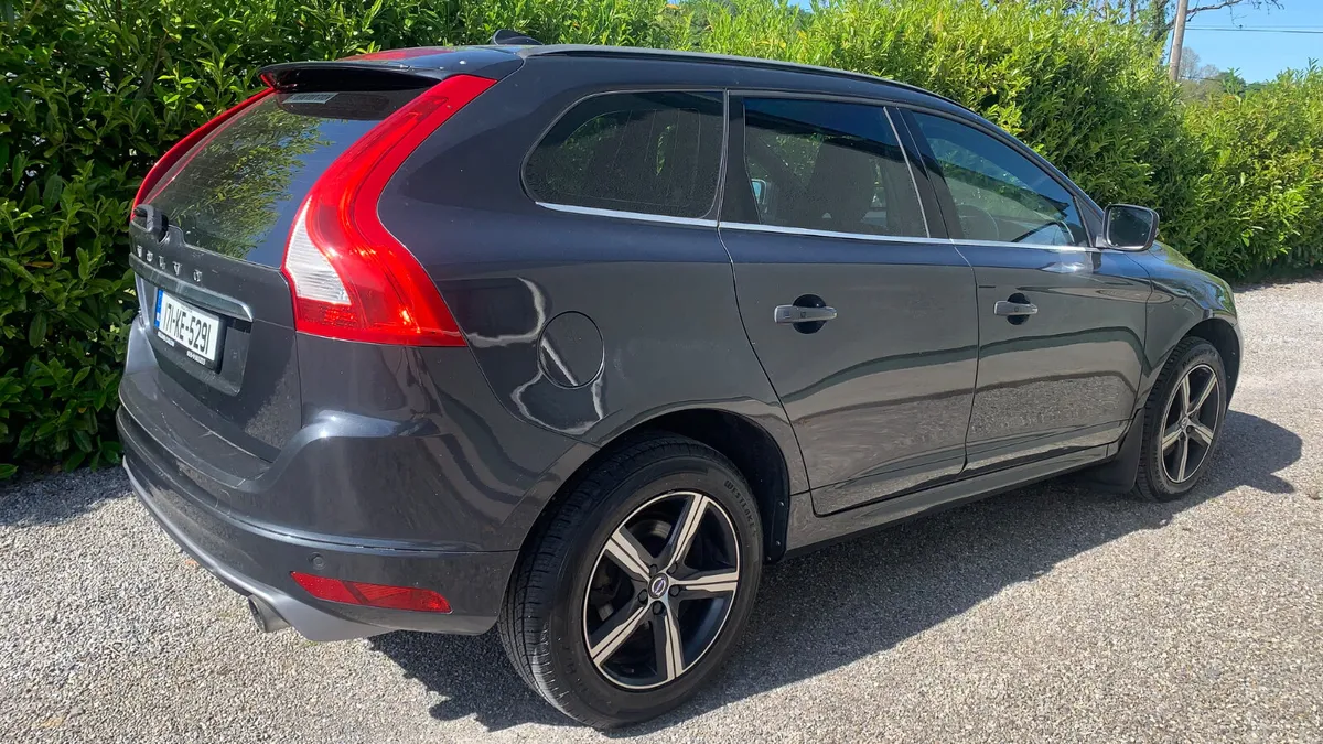 VOLVO XC60 R-DESIGN NAV - Image 3