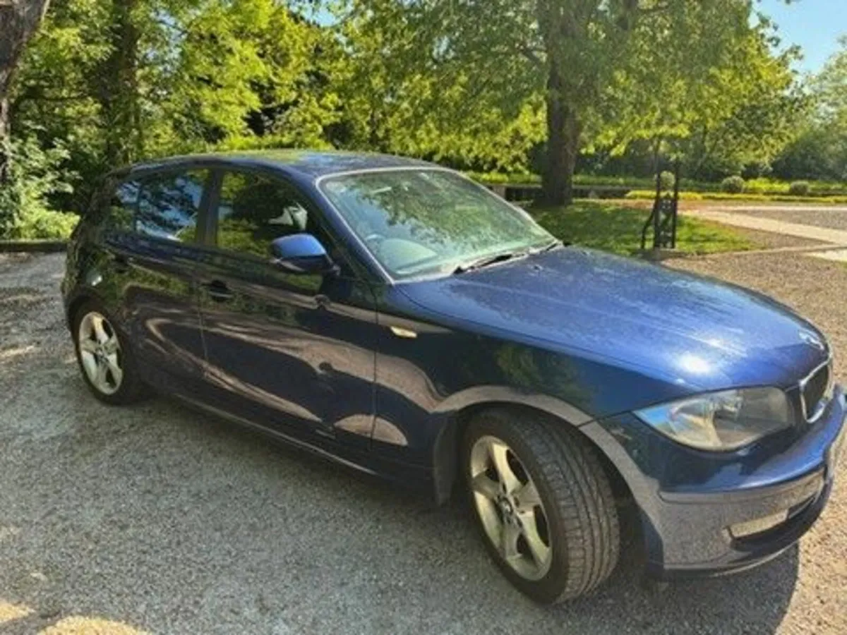 BMW 1-Series 2010 - Image 4