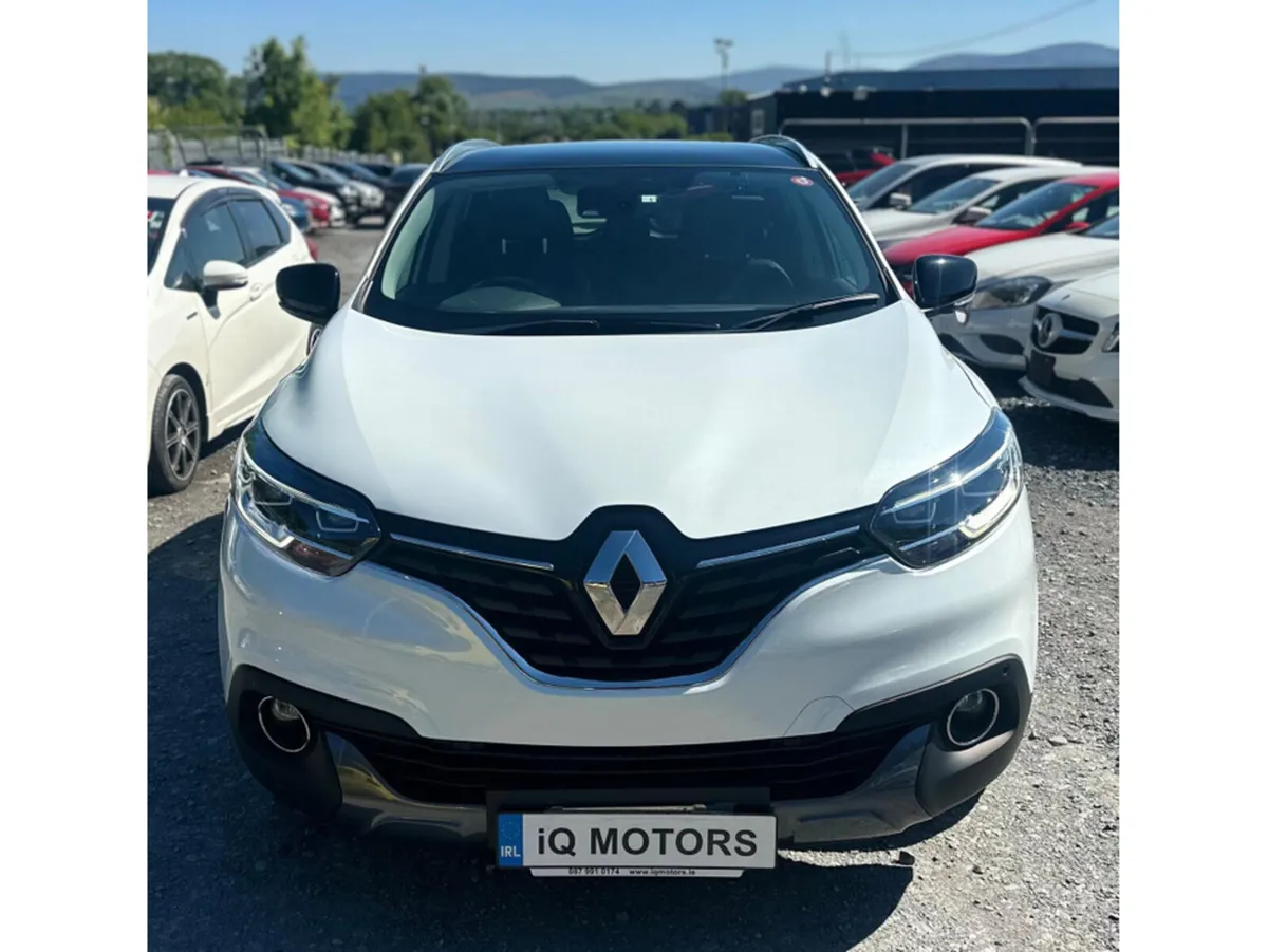 Renault Kadjar 1.2Petrol AUTOMATIC LOW MILEAGE - Image 2