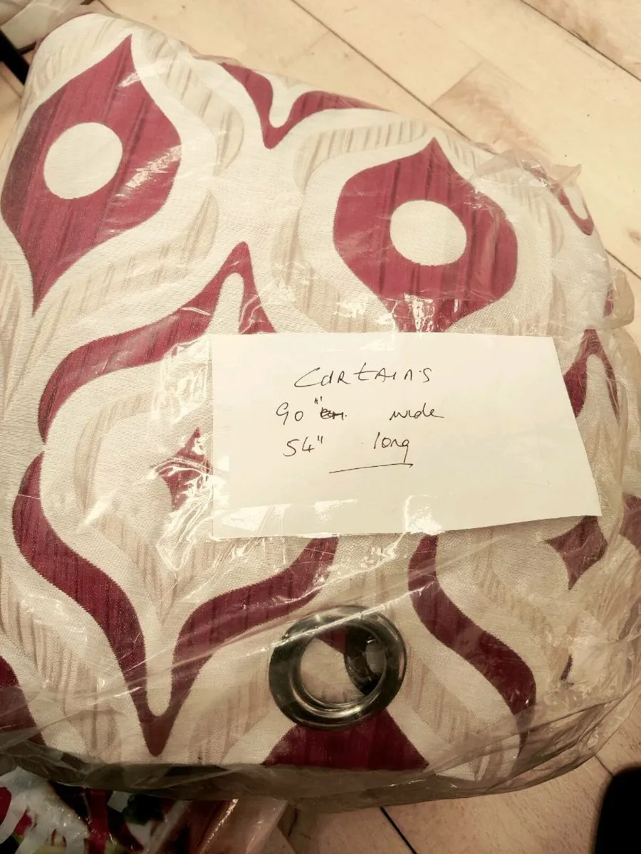HEAVY NEW EYELET CURTAINS, 90"x 54"Drop Unopened ! - Image 1