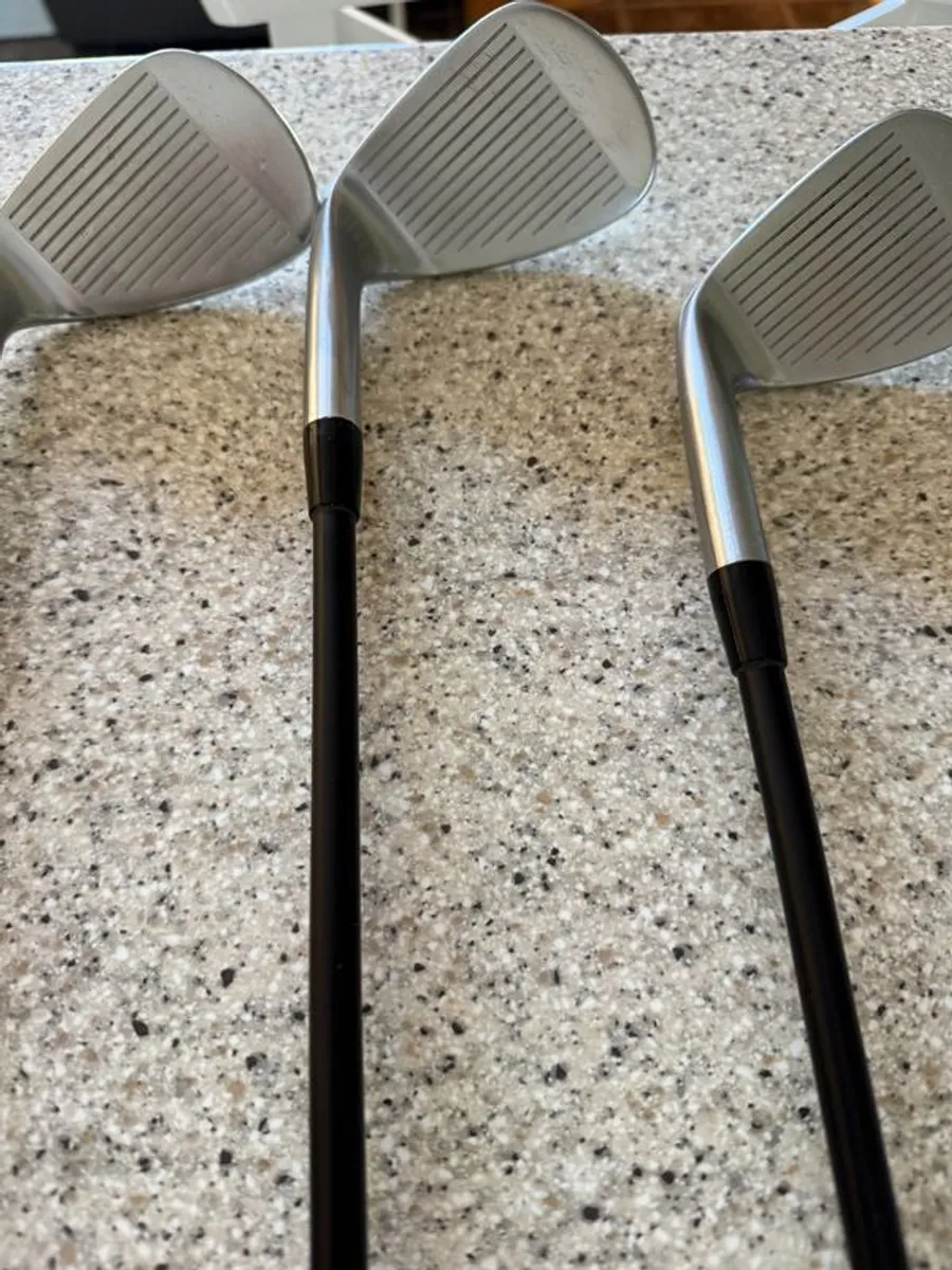 Miura Wedges - Image 2