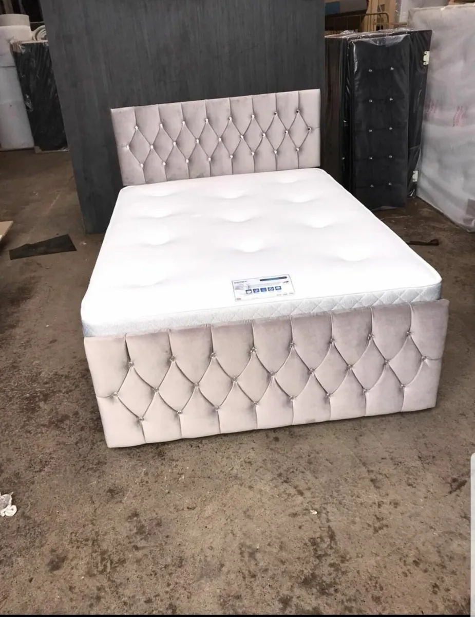 Free Delivery Sandy Divan Beds with mattresses - Image 2