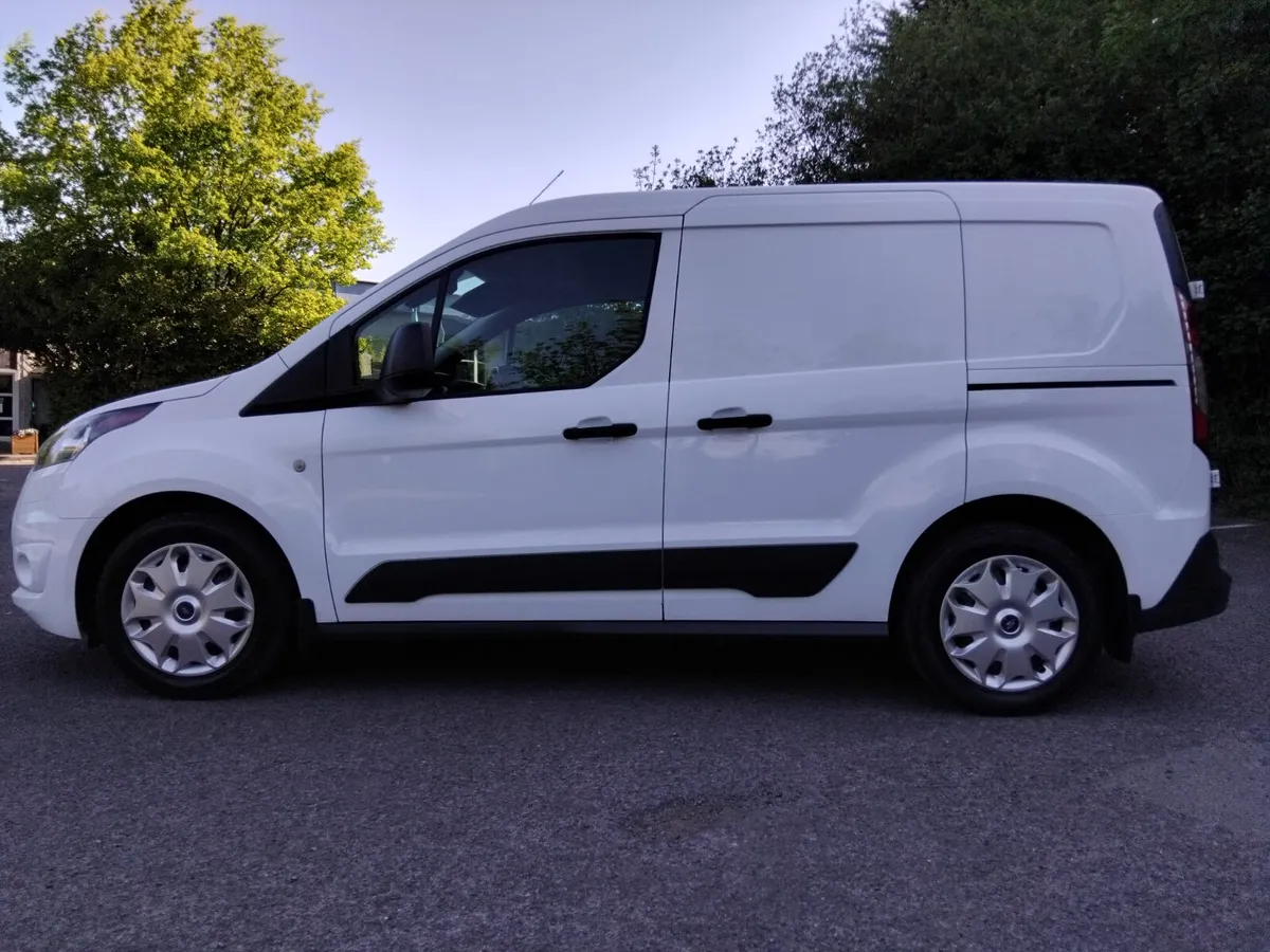 Ford Transit Connect 2018 3 Seats New Doe - Image 4