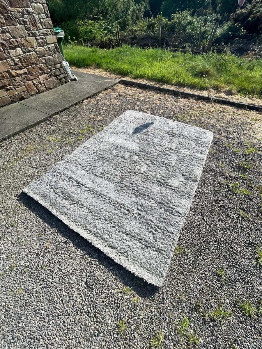 Rug - Image 2