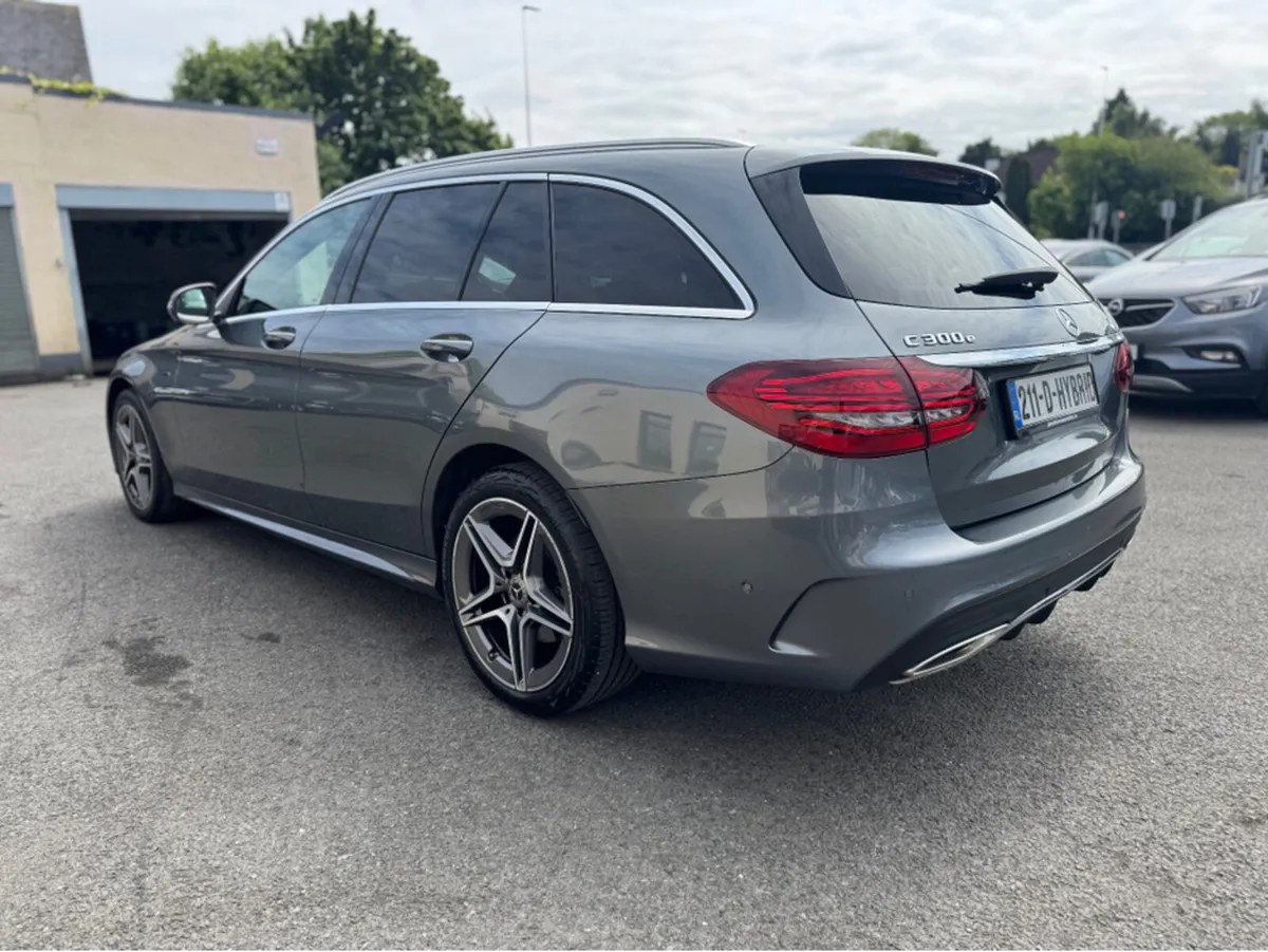 Mercedes-Benz C-Class C300e AMG LINE EDITION ESTAT - Image 3