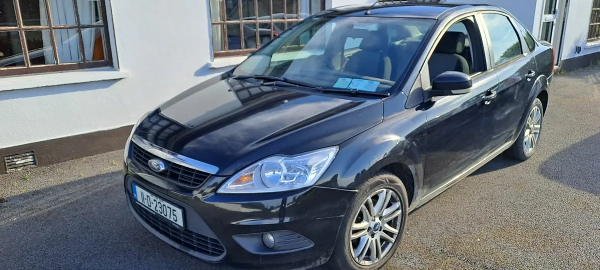 Ford Focus 2011 - Image 1