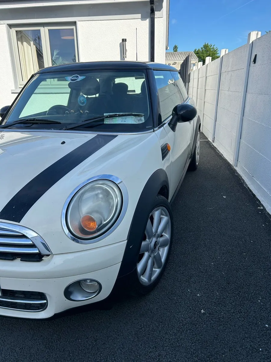 Mini Cooper 2010 - Image 3