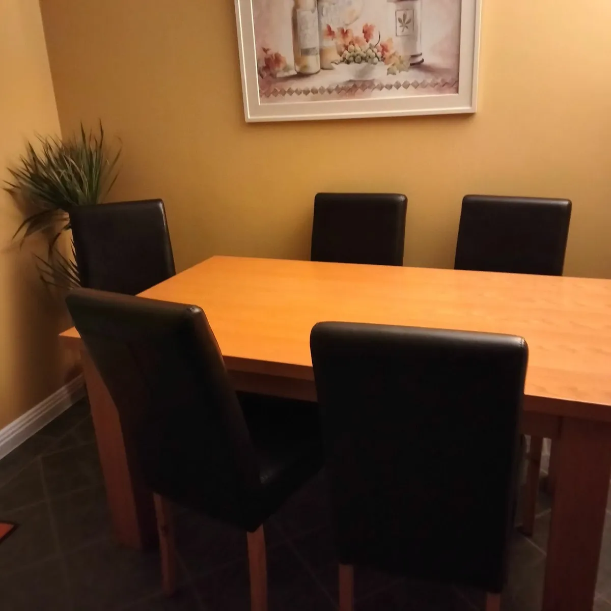 Solid wood Kitchen table with 6 chairs - Image 1