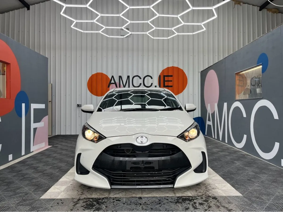 Toyota Yaris 1.0 Petrol / 60k KMs / Reverse Camer - Image 2