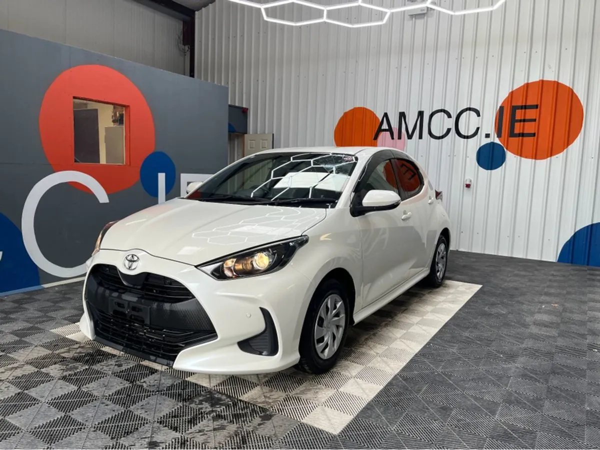 Toyota Yaris 1.0 Petrol / 60k KMs / Reverse Camer - Image 3