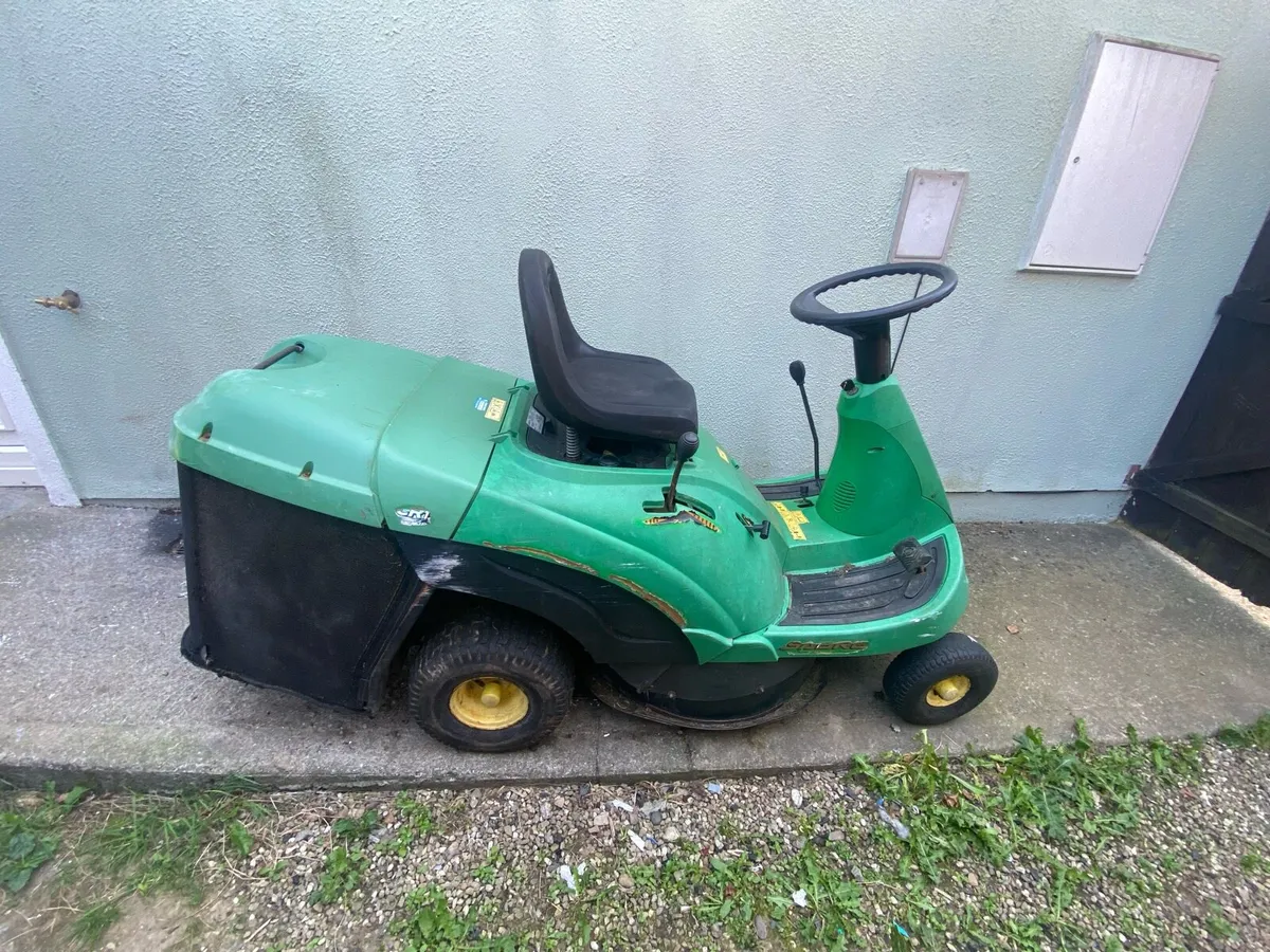 Ride on Lawnmower - Image 1