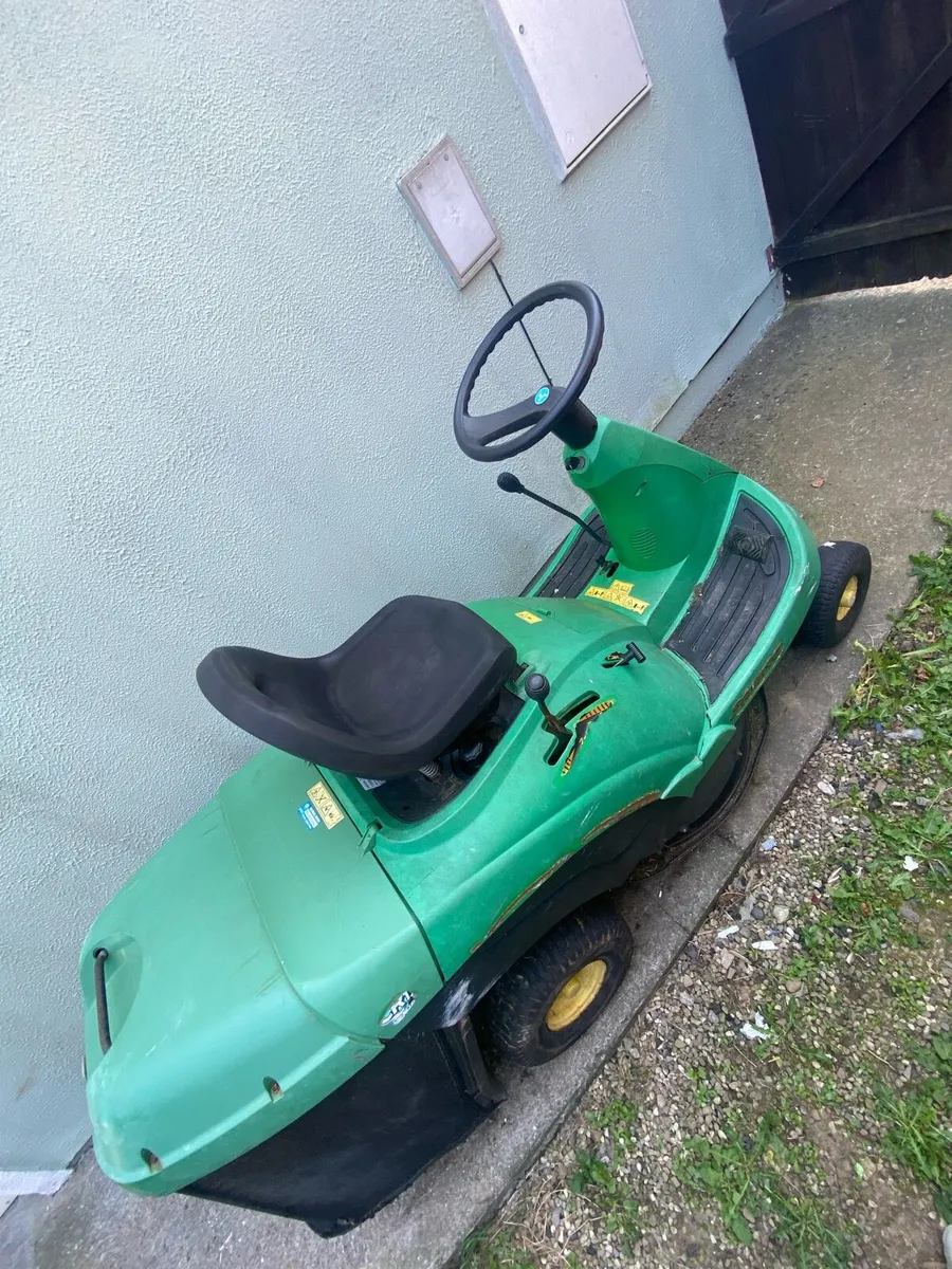 Ride on Lawnmower - Image 3