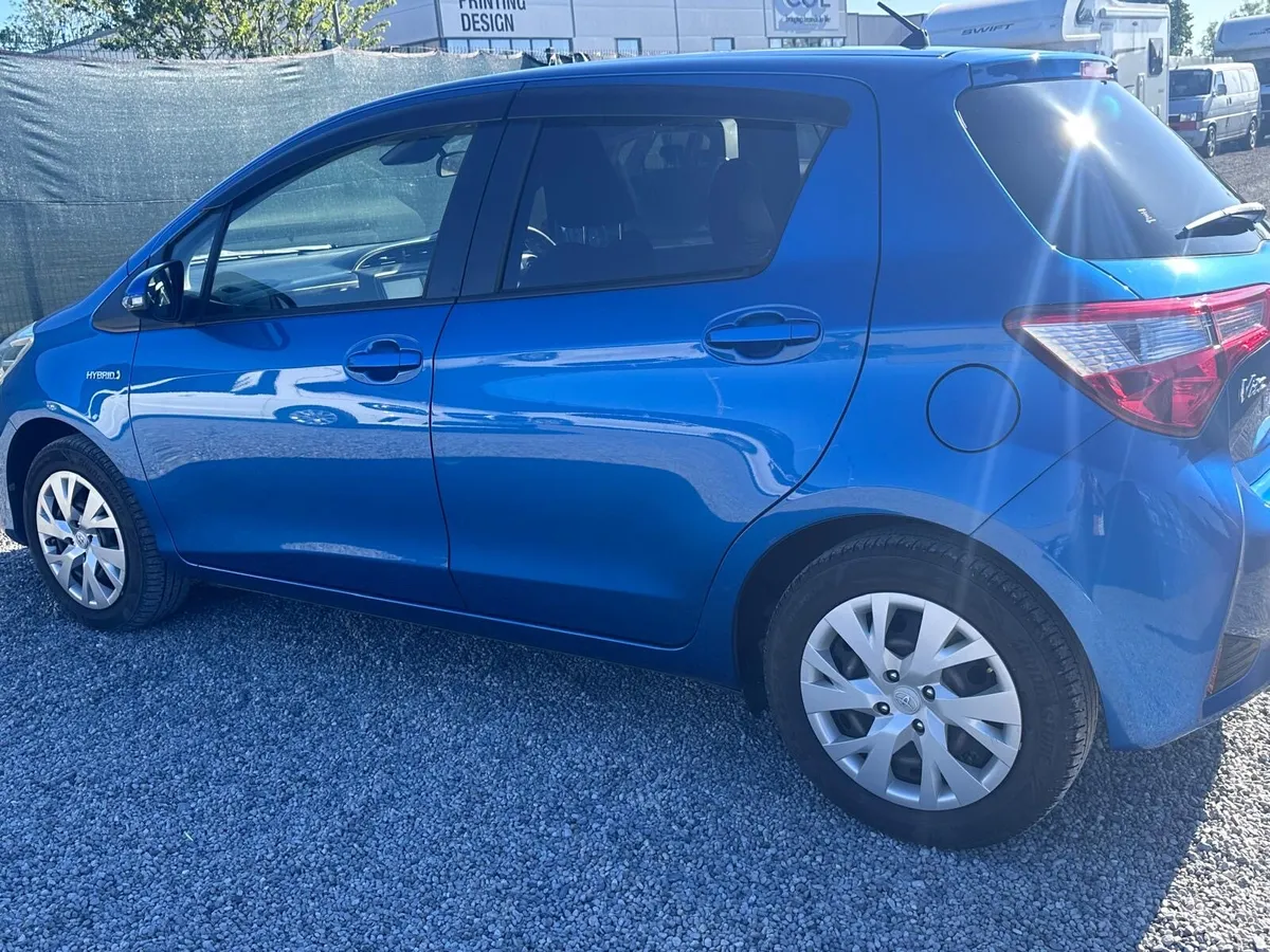 Toyota vitz/yaris 2017/2 - Image 3