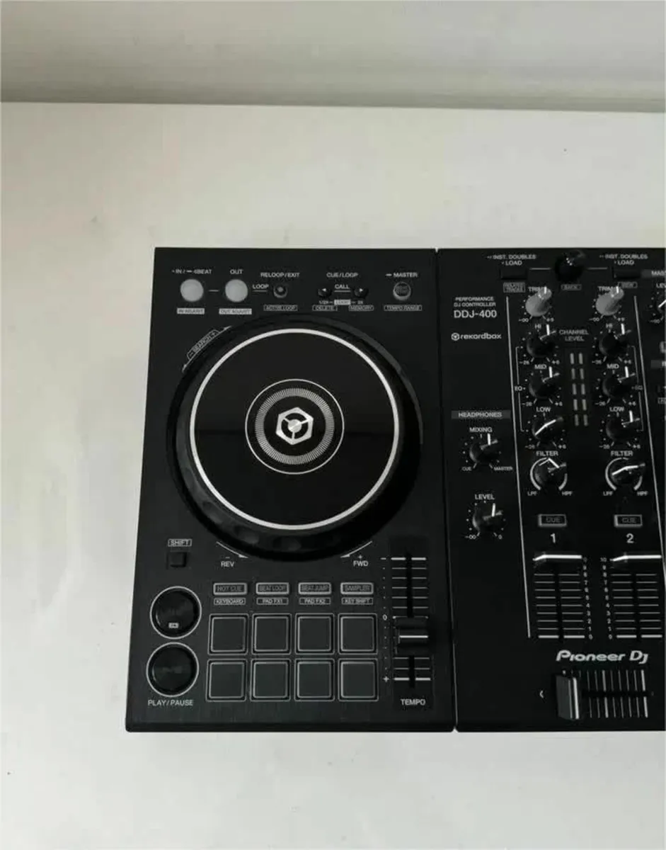 Pioneer DDJ-400 DJ Controller - Image 2
