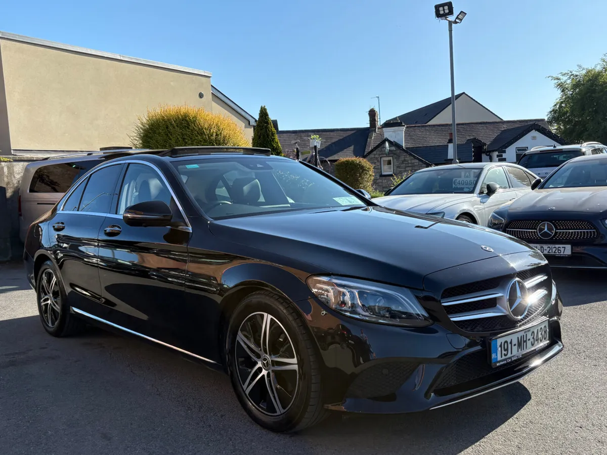 191 Mercedes-Benz C220 Premium *Sunroof* - Image 3