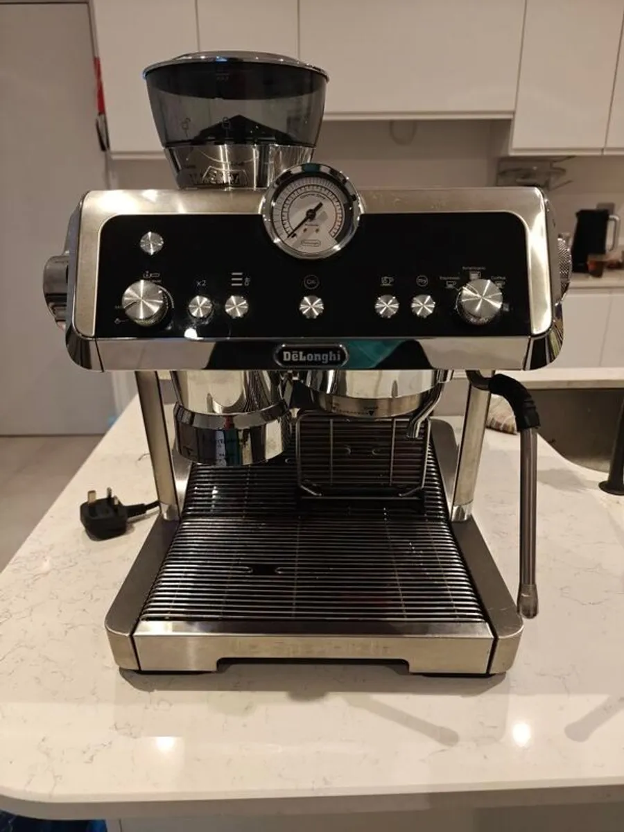 Delonghi La Specialista and extra - Image 1