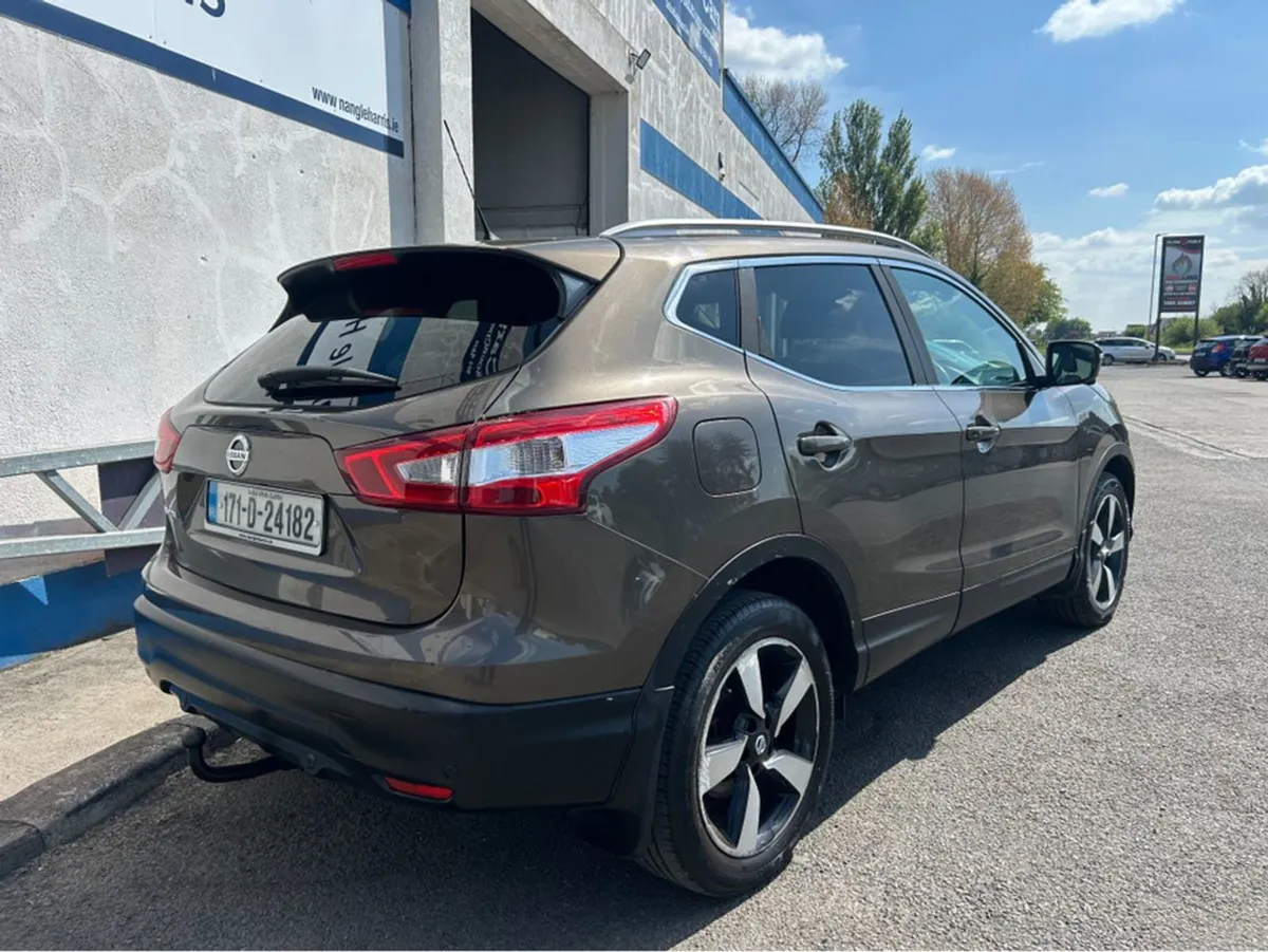 Nissan QASHQAI 1.5 SV Premium. Finance Available. - Image 3