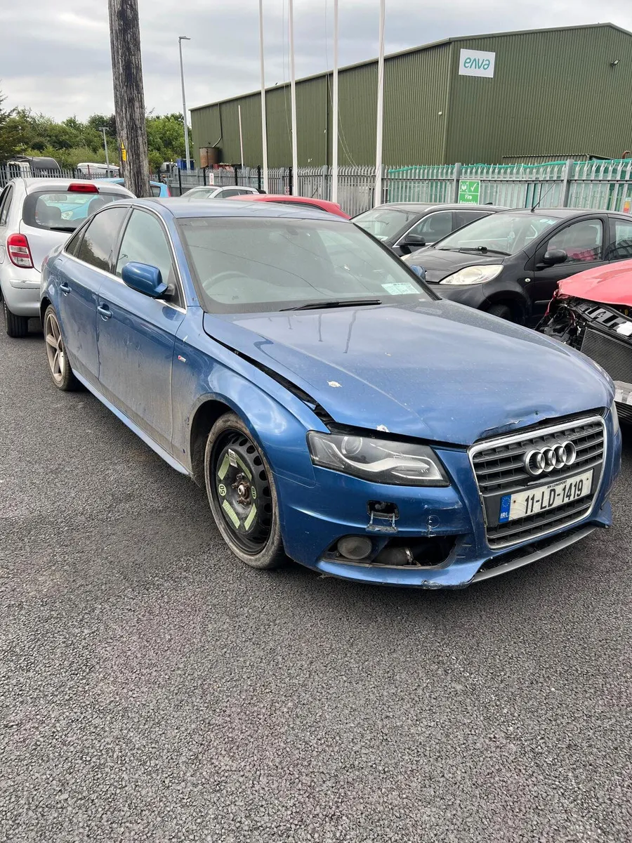 2011 Audi A4 2.0 TDI S LINE - Image 1