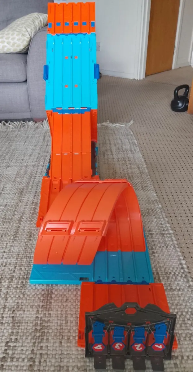 Toys - Image 1