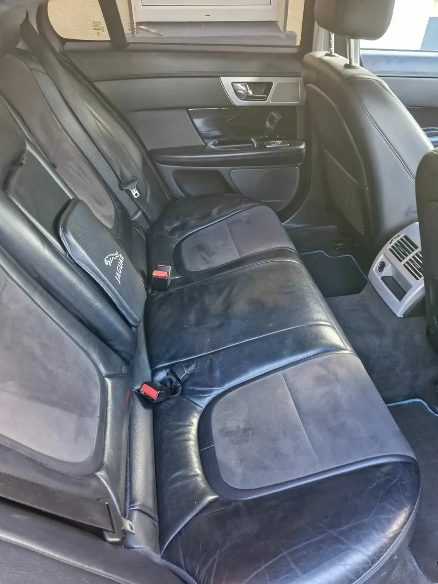 Jaguar XF 2013 - Image 3