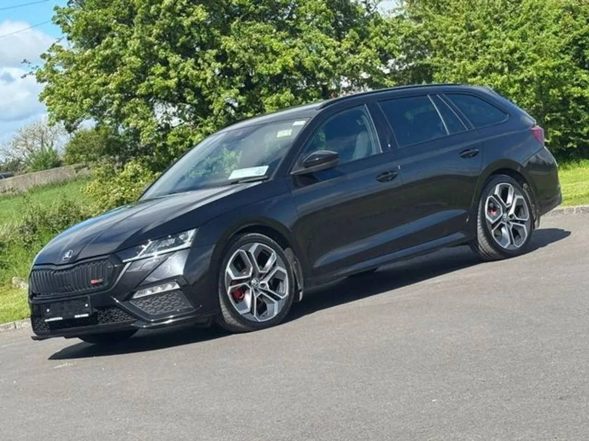 Skoda Octavia VRS 2.0 TDI Auto DSG 200BHP - Image 4