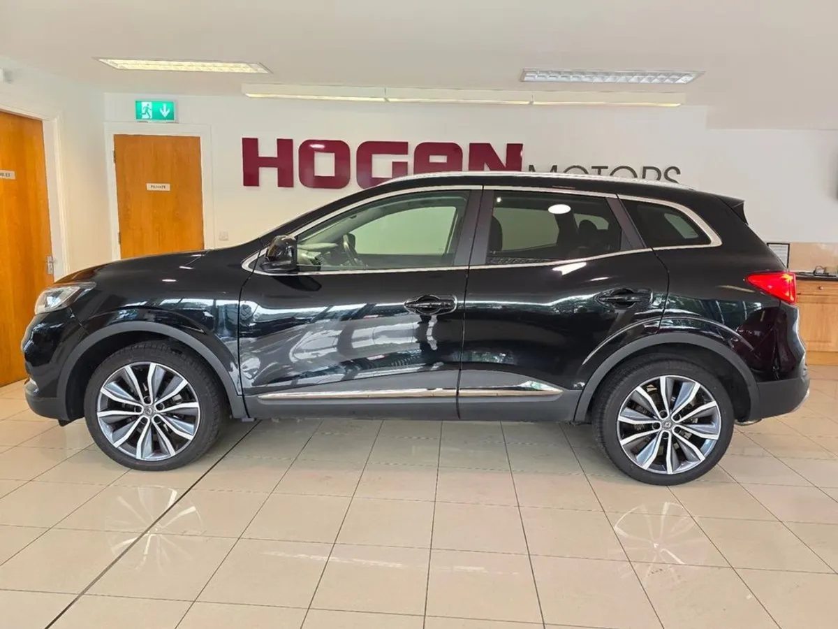 Renault KADJAR S Edition 140BHP Best Specification - Image 4