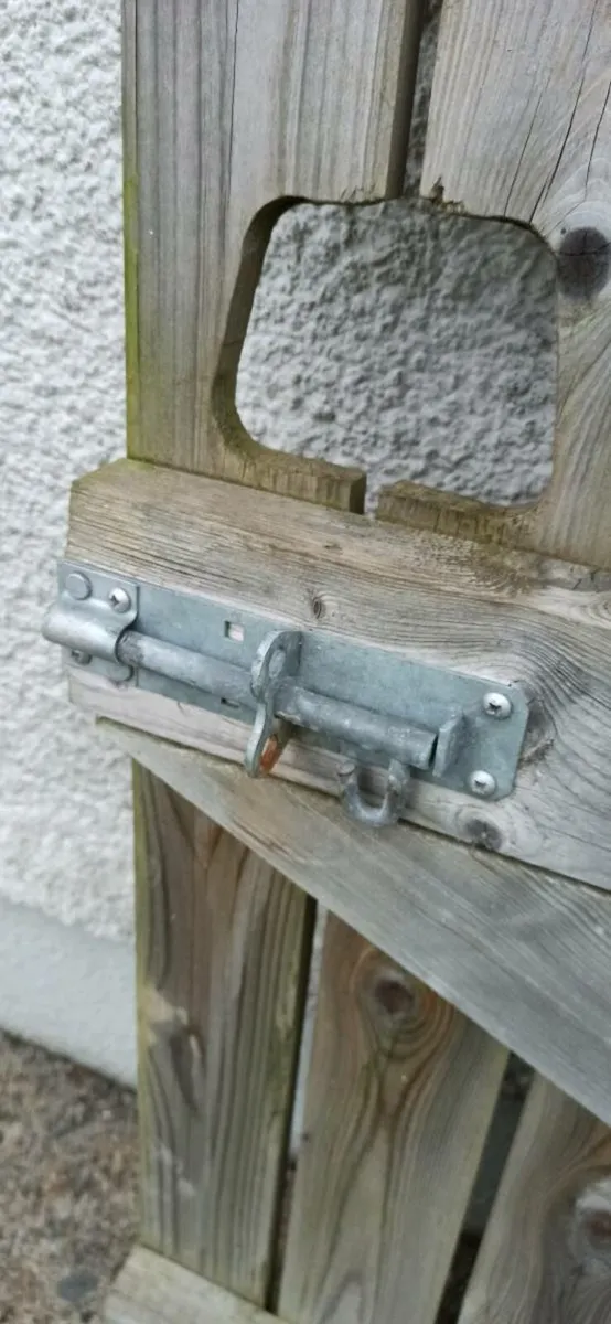 Timber Garden Door and Post - Image 3