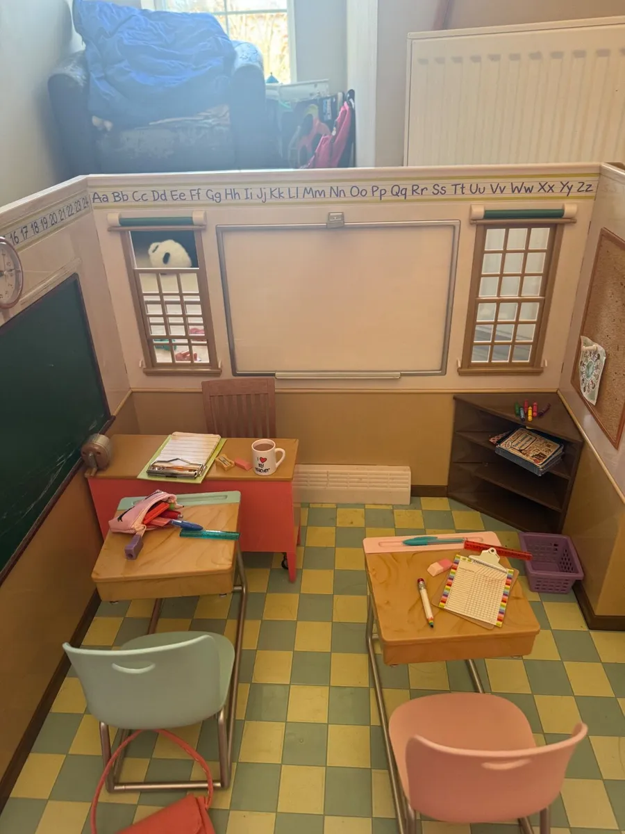 Our generation schoolhouse & bundle - Image 1