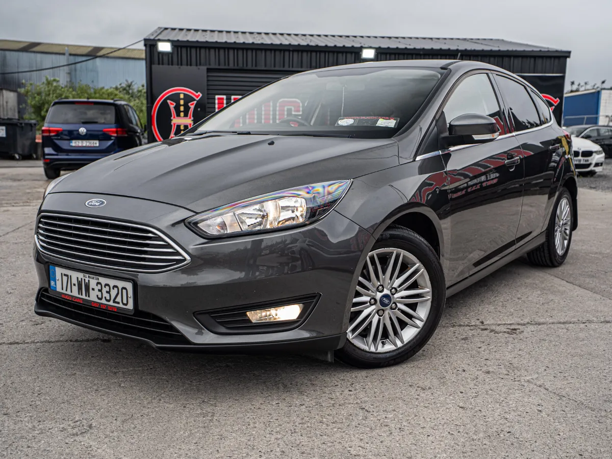 2017 Focus 1.0/FSH/72k mls/1yr warranty - Image 4