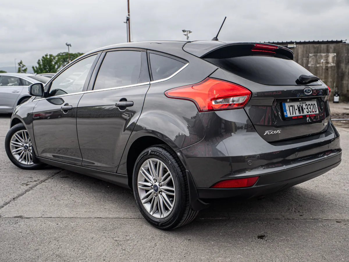 2017 Focus 1.0/FSH/72k mls/1yr warranty - Image 3