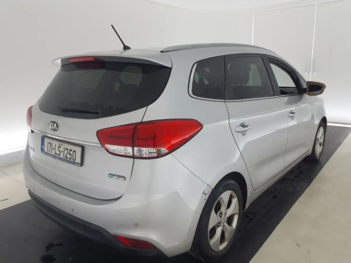 Kia Carens Or Rondo Ex Pe 5dr - 1685cc - Image 3
