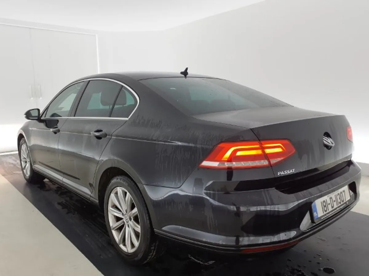 Volkswagen Passat Cl 1.6 Tdi Manual 6speed Fwd 12 - Image 4