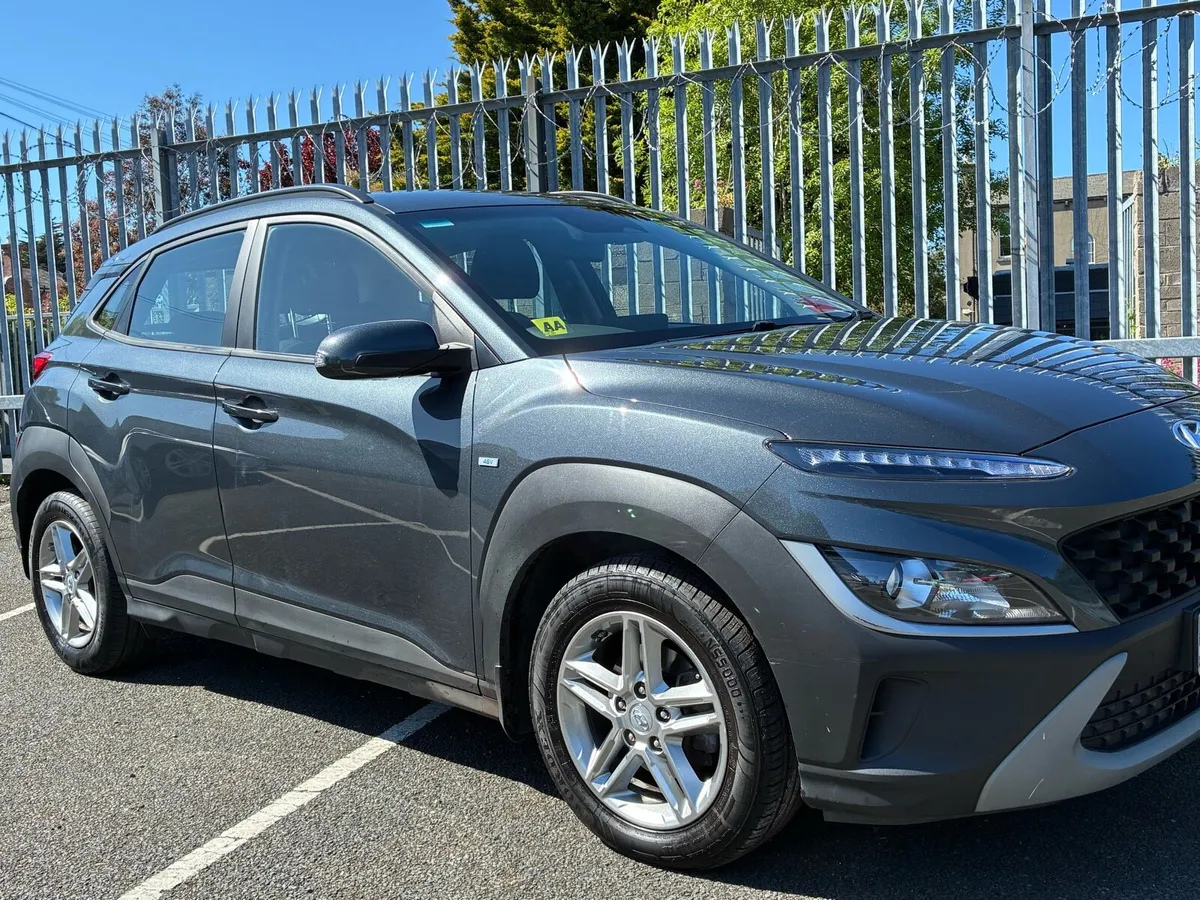 2021 Hyundai Kona Comfort Mild Hybrid Diesel - Image 2