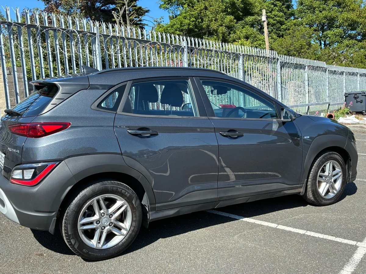 2021 Hyundai Kona Comfort Mild Hybrid Diesel - Image 4