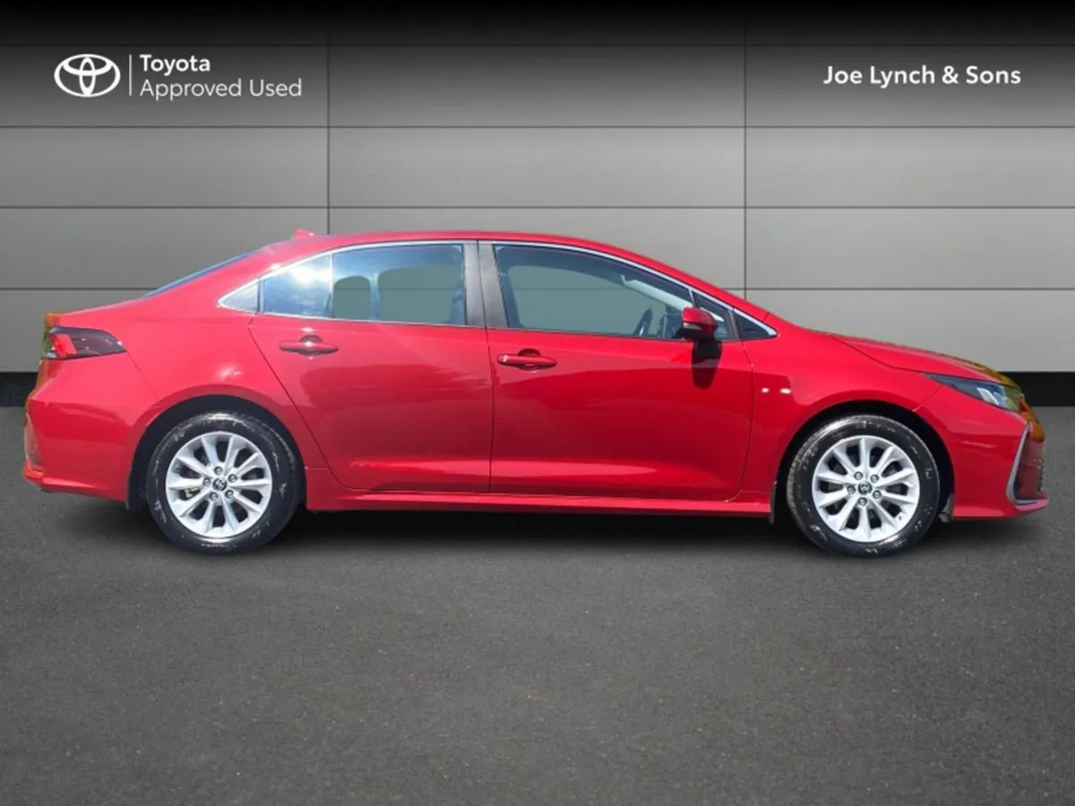 Toyota Corolla Corolla Hybrid Luna - Image 3