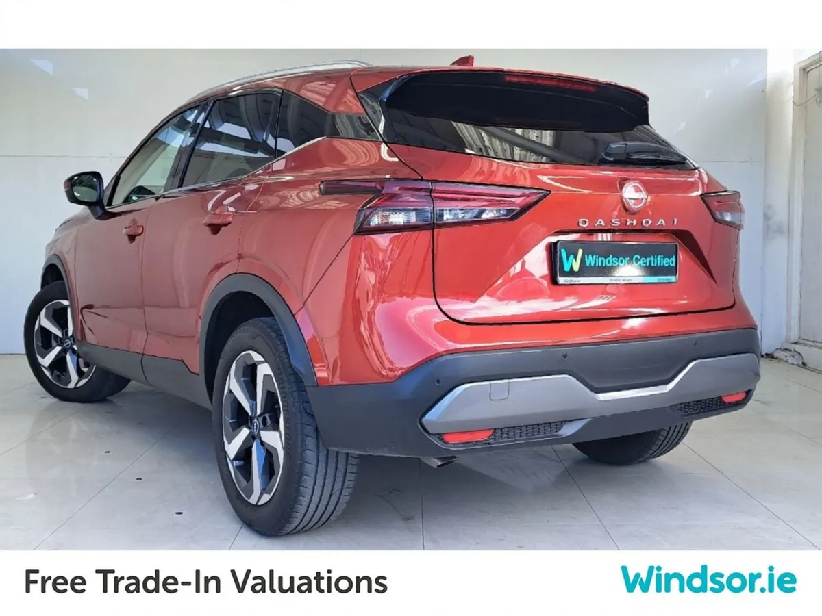 Nissan QASHQAI 1.3 PET Mild Hybrid SV Premium - Image 2