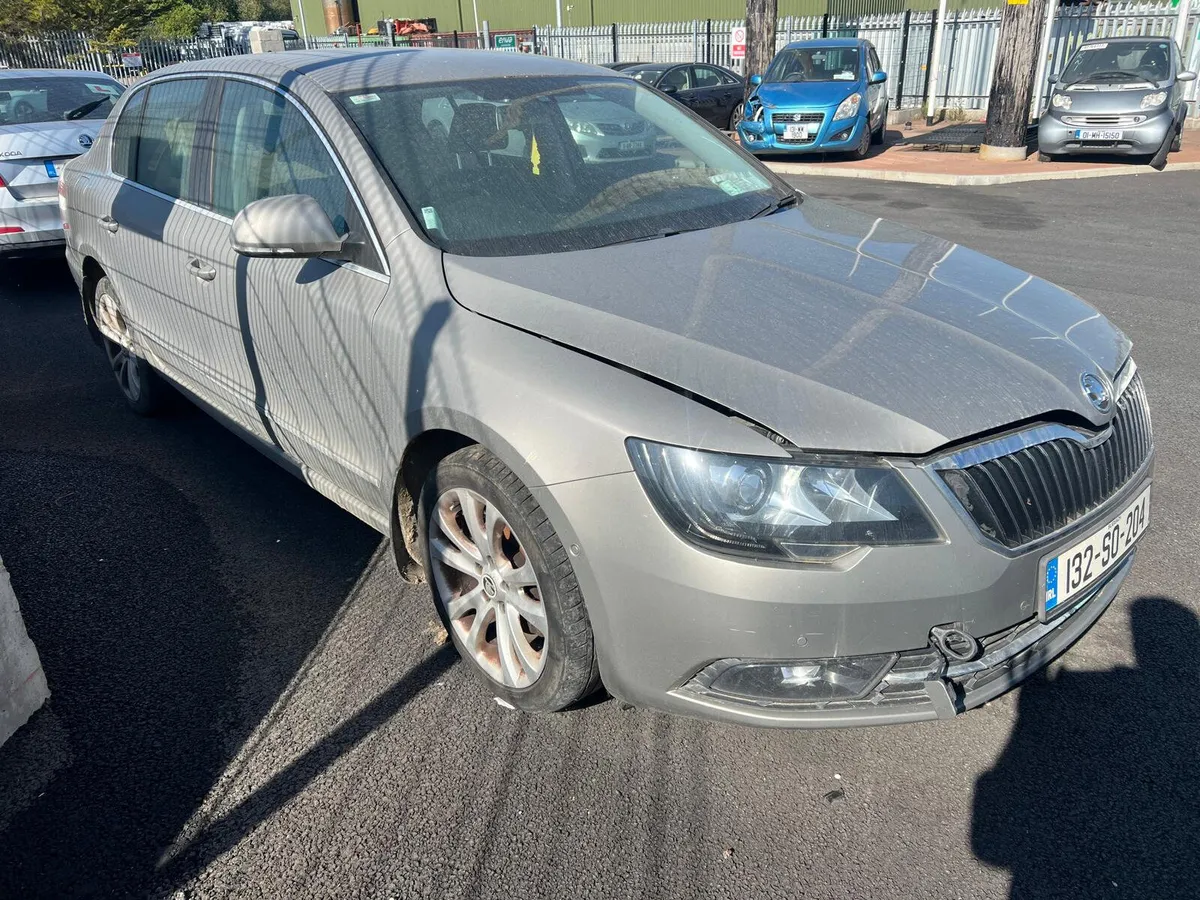 2013 SKODA SUPERB ELEGANCE - Image 1