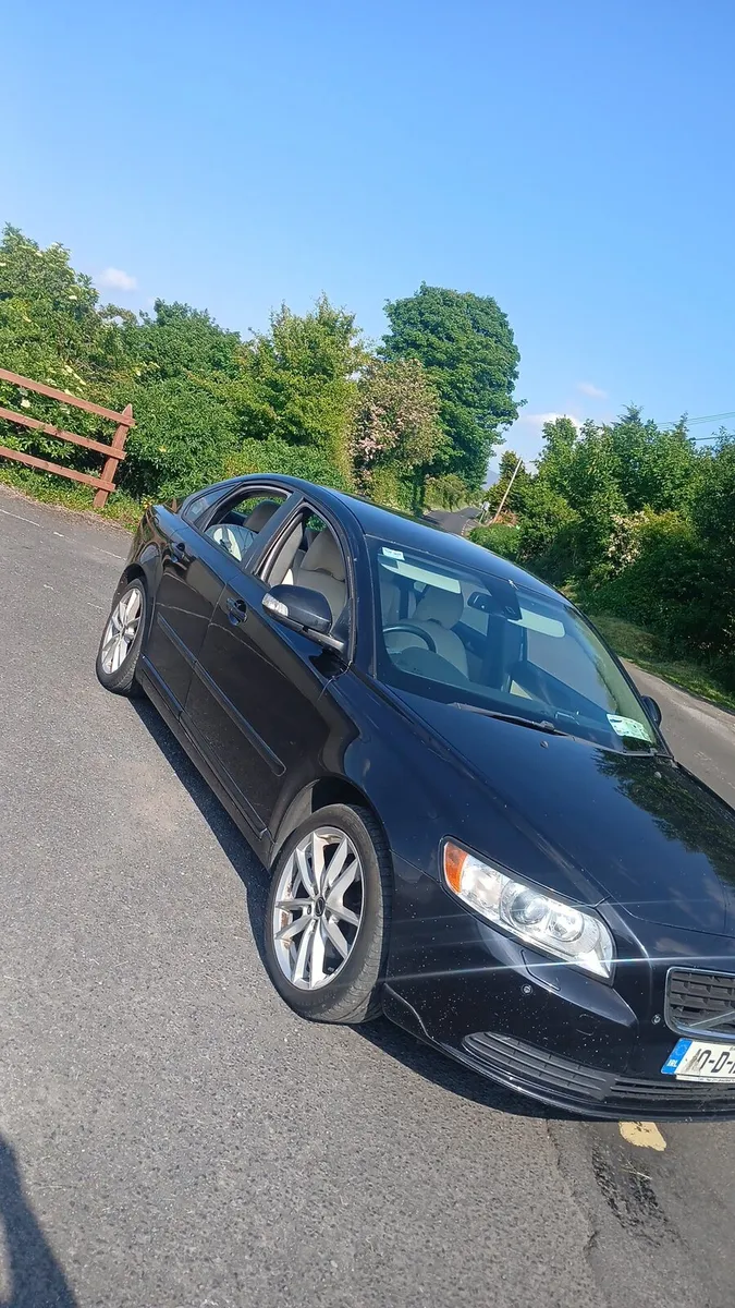 2010 volvo s40 1.6 diesel nct November 2025 - Image 1