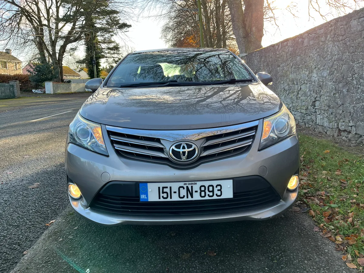 TOYOTA AVENSIS 2.0 D-4D LUNA// NEW NCT - Image 4