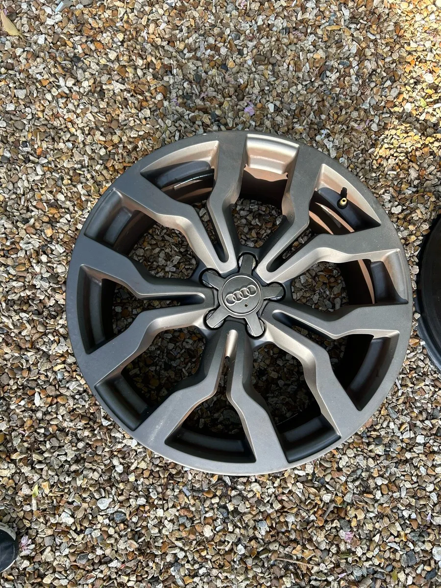 19” Audi R8 Style Alloys - Image 2