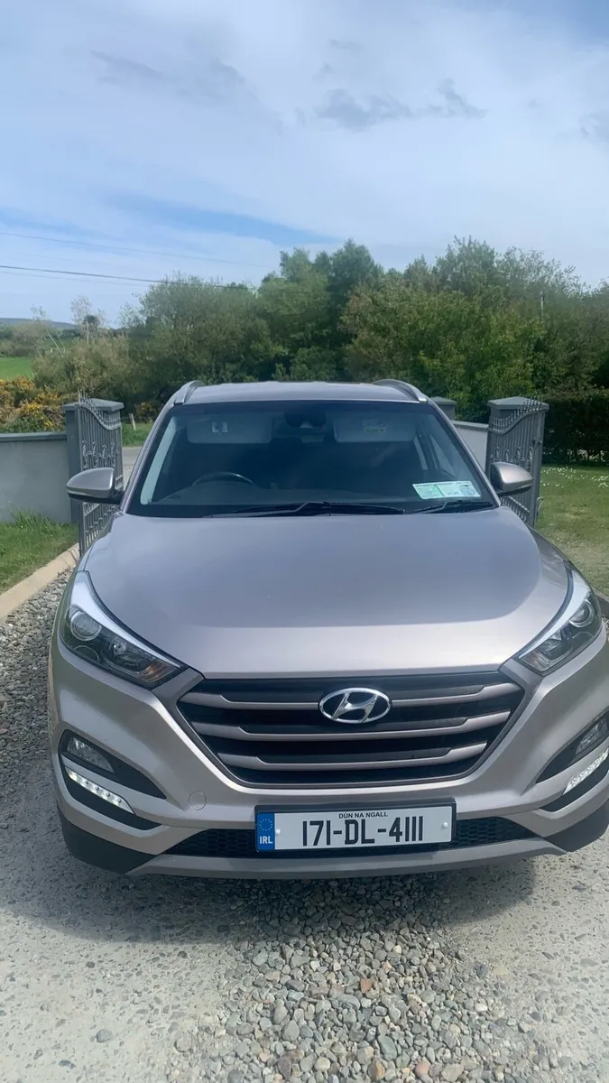 Hyundai Tuscon comfort  1.7 Diesel Manual - Image 2