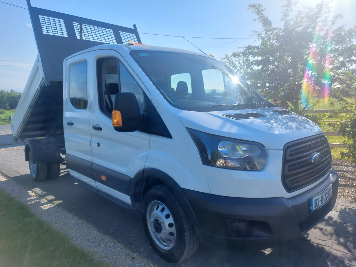 FORD TRANSIT 182' 7 SEATER - TIPPER - Image 1