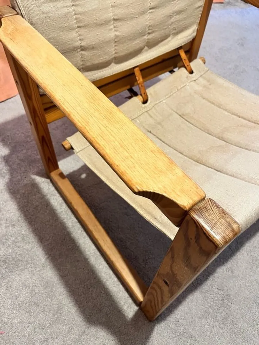 Armchair that needs some TLC - Image 2