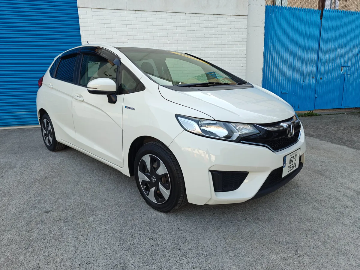 2016 HONDA FIT1.5L SELF CHARGING HYBRID - Image 1