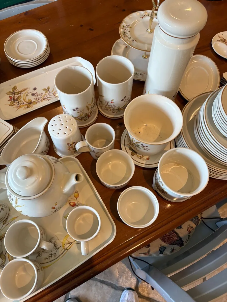 Marks & Spencer Harvest - Kitchen Dinner & Tea Ite - Image 2